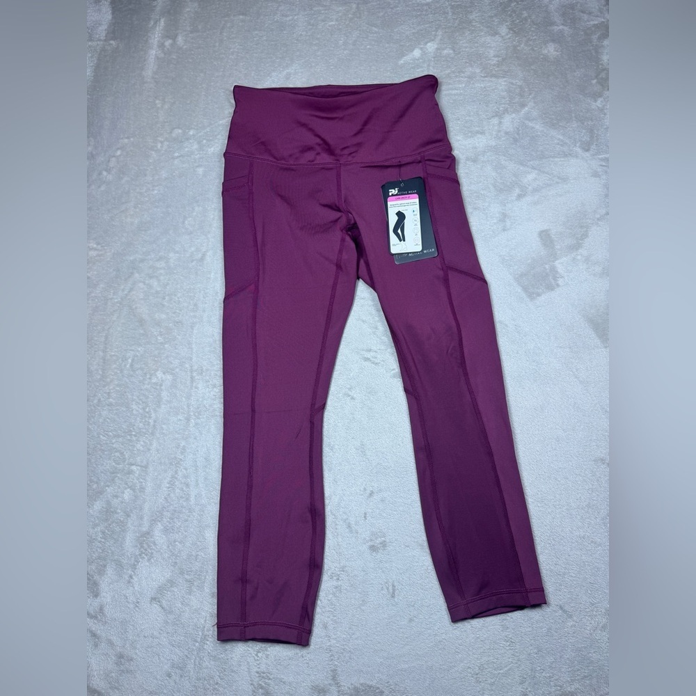 NWT PJ Parker Jeans Active Wear Vineyard Purple Capri Length Athletic Leggings S